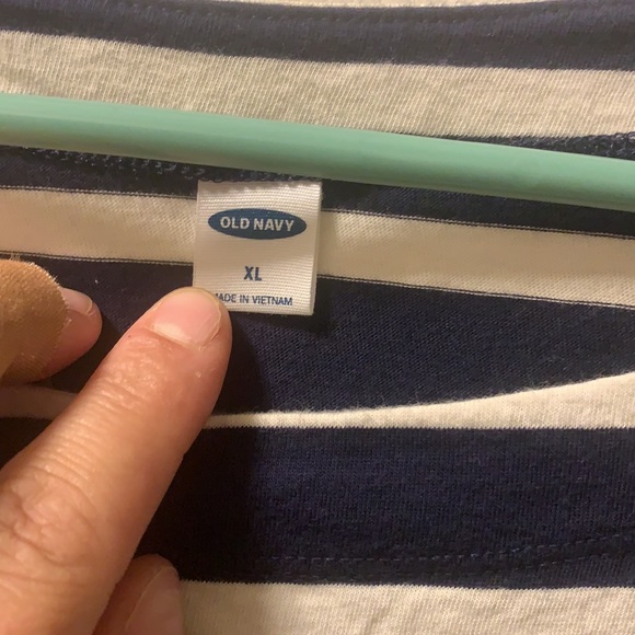 Shirt - Picture 3 of 4